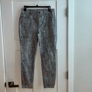 White Barn Skinny Jeans. Snake Skin Pattern.